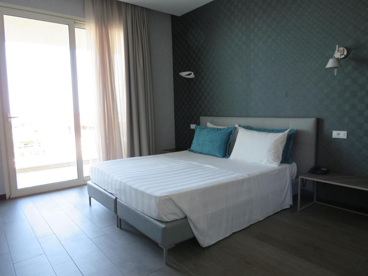 Hotel Joseph Марина-ди-Пьетрасанта Экстерьер фото